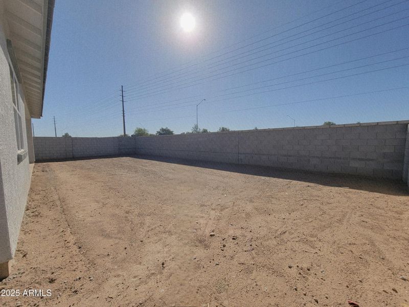 1000056141 1000056141