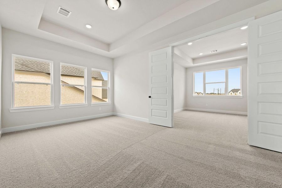 Representative image. Features, specifications, selections and colors may vary. Representative image. Features, specifications, selections and colors may vary.