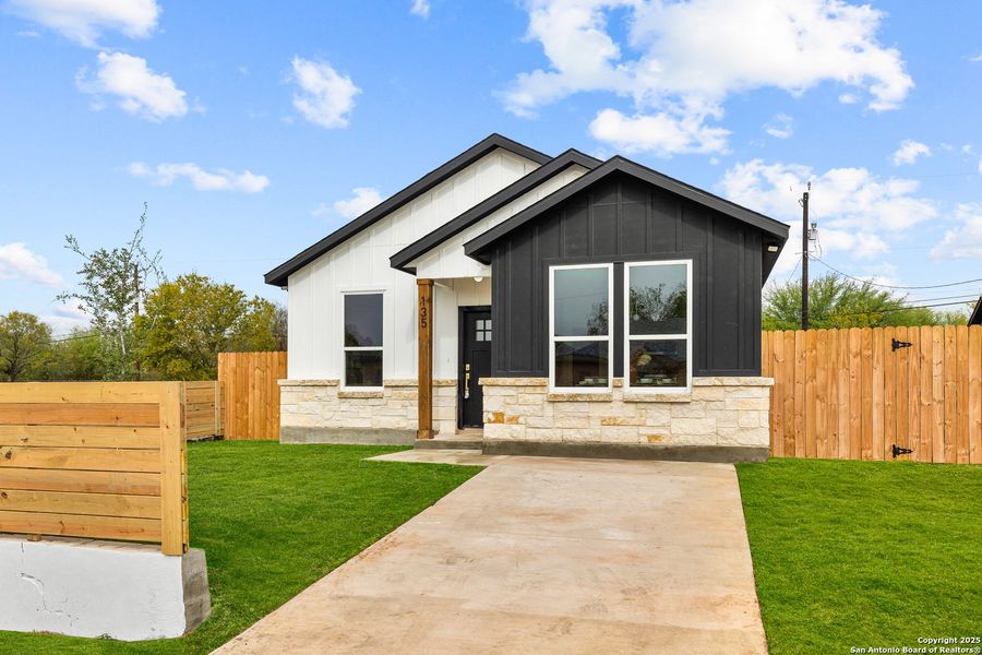 Exterior details and patio area of a home in , San Antonio (Image 25). Exterior details and patio area of a home in , San Antonio (Image 25).