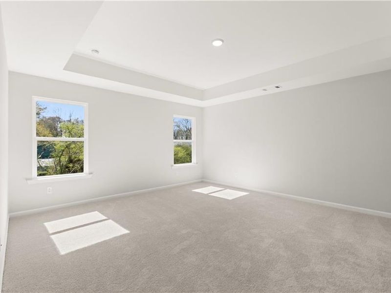 Spacious, unfurnished interior of a new home in Cedar Farms, Winder (Image 20).