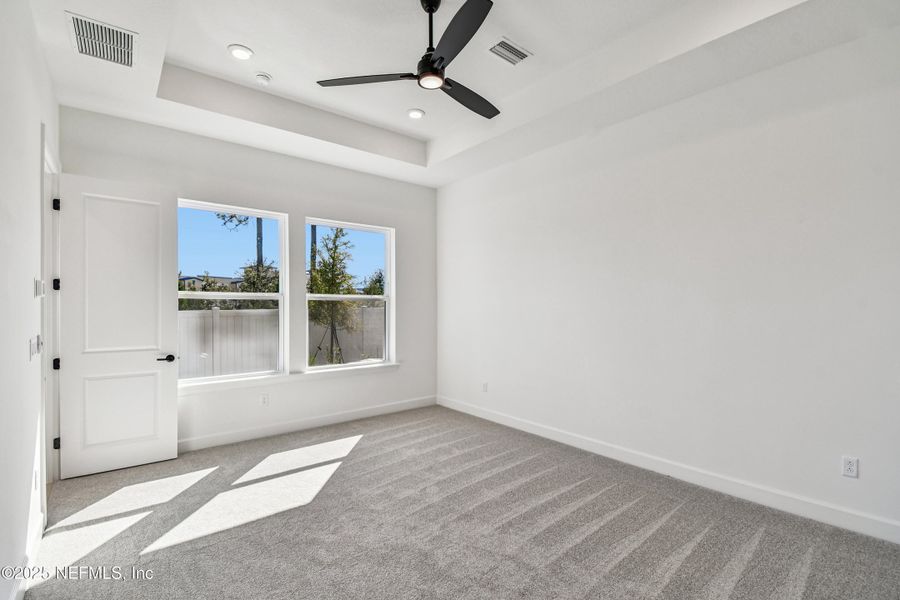 Spacious, unfurnished interior of a new home in Crosswinds 40’, Ponte Vedra (Image 21).