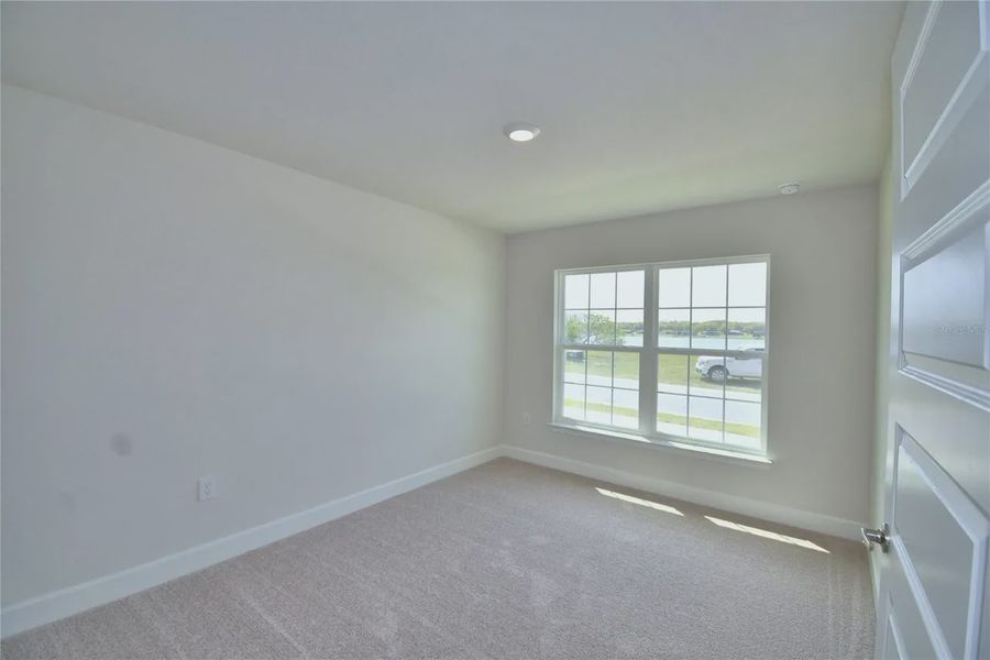 Spacious, unfurnished interior of a new home in Lake Juliana Estates, Auburndale (Image 46).