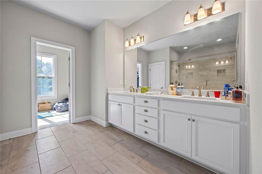 Furnished interior view inside a new home in , Hoschton (Image 15). Furnished interior view inside a new home in , Hoschton (Image 15).