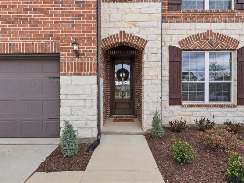 Exterior details and patio area of a home in , McKinney (Image 3).
