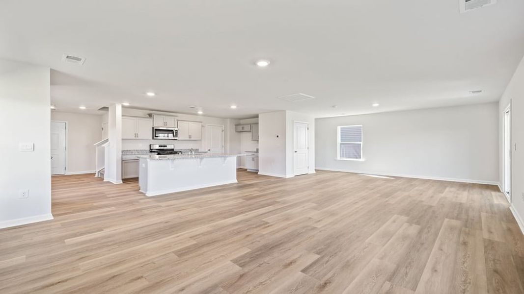 Spacious, unfurnished interior of a new home in Paddock Point, Roebuck (Image 15). Spacious, unfurnished interior of a new home in Paddock Point, Roebuck (Image 15).