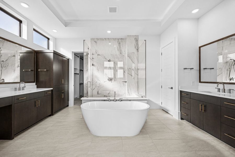 Representative furnished interior of a home built from the Legend by Landon Homes in Fields - Brookside North, Frisco (Image 9). Representative furnished interior of a home built from the Legend by Landon Homes in Fields - Brookside North, Frisco (Image 9).