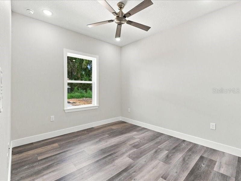 Spacious, unfurnished interior of a new home in , Winter Haven (Image 52).