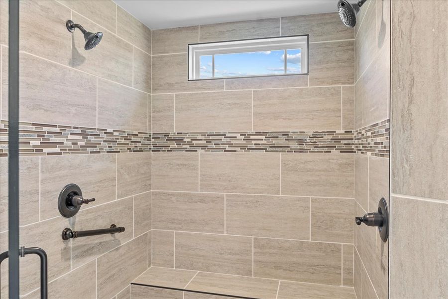 Representative furnished interior of a home built from the Converse Elite by Enchanted Homes in Pointe Summit, Slater-Marietta (Image 43).