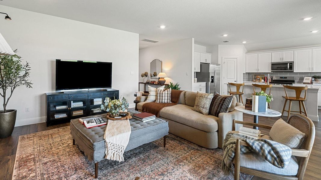 Furnished interior view inside a new home in Railhead, Cedar Creek (Image 16).