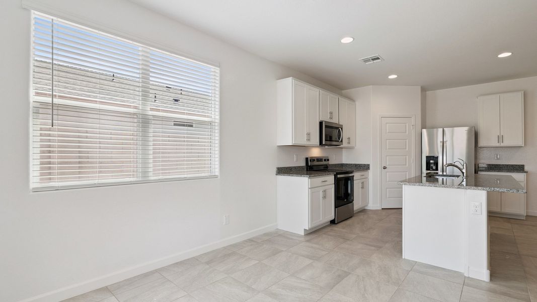 Furnished interior view inside a new home in Quail Ranch, San Tan Valley (Image 9).