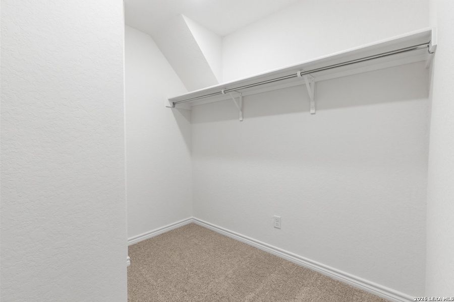 Spacious, unfurnished interior of a new home in Knox Ridge, Converse (Image 28).