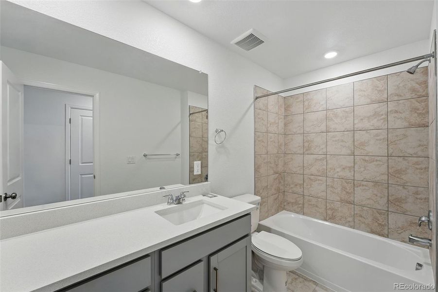 17115 W 91st Lane ~ Ready Now 17115 W 91st Lane ~ Ready Now