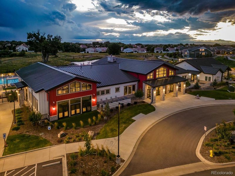 Community amenities in , Aurora (Image 19).