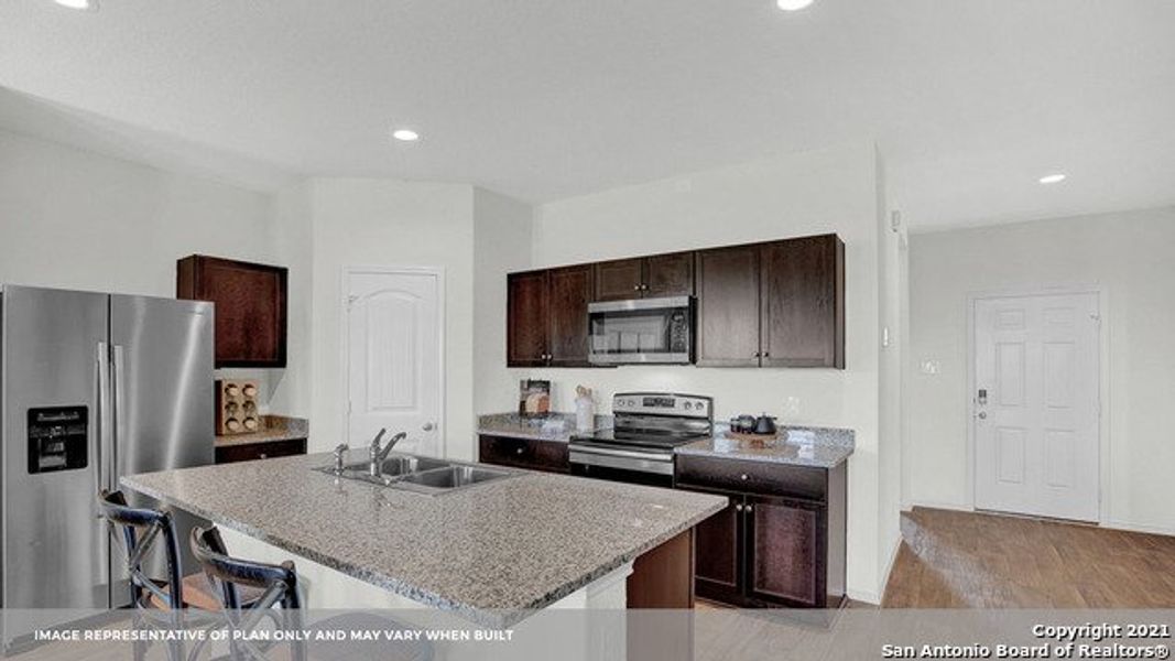 Furnished interior view inside a new home in Arroyo Ranch, Seguin (Image 10). Furnished interior view inside a new home in Arroyo Ranch, Seguin (Image 10).