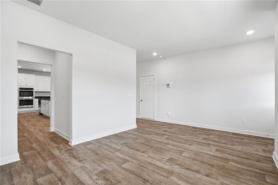 Spacious, unfurnished interior of a new home in Fern Dale, Fairburn (Image 21). Spacious, unfurnished interior of a new home in Fern Dale, Fairburn (Image 21).