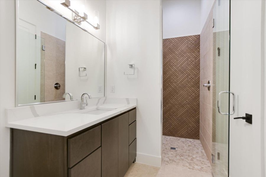 Furnished interior view inside a new home in , Horseshoe Bay (Image 5).