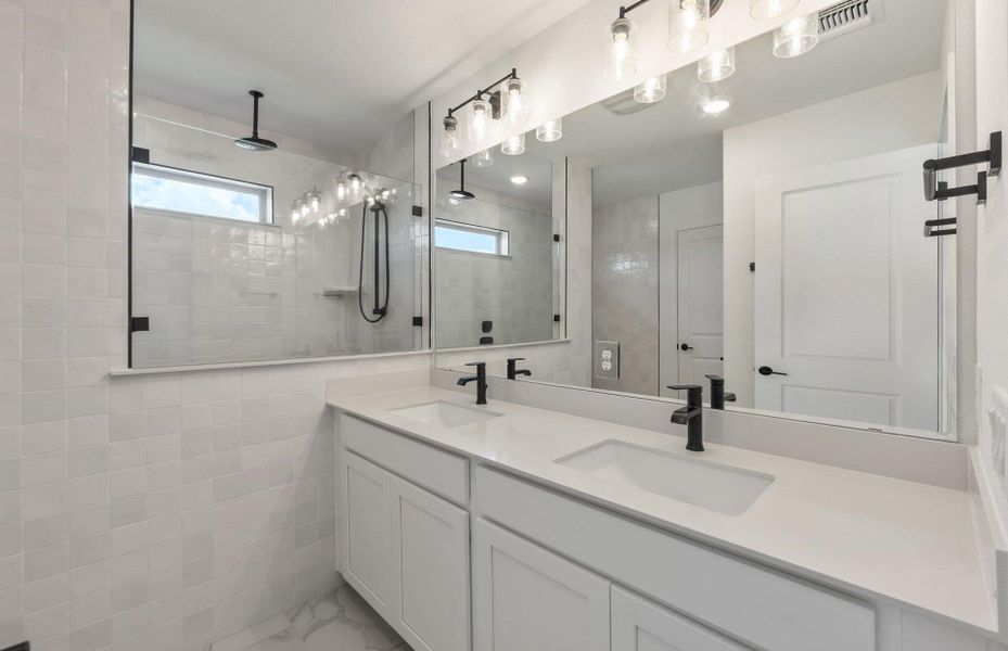 Furnished interior view inside a new home in Wolf Ranch, Georgetown (Image 7).