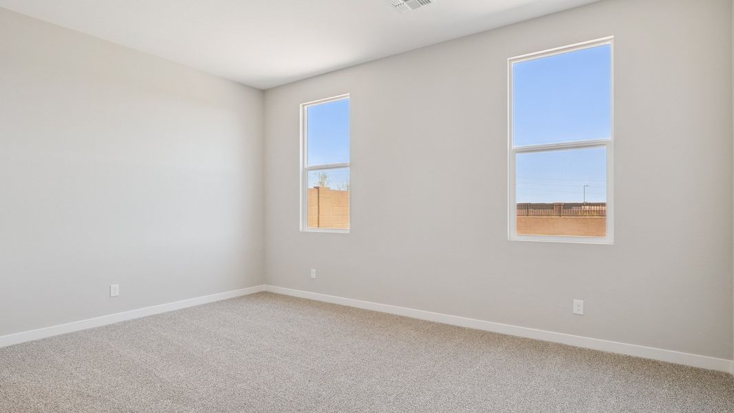Spacious, unfurnished interior of a new home in Upper Canyon, Phoenix (Image 19).