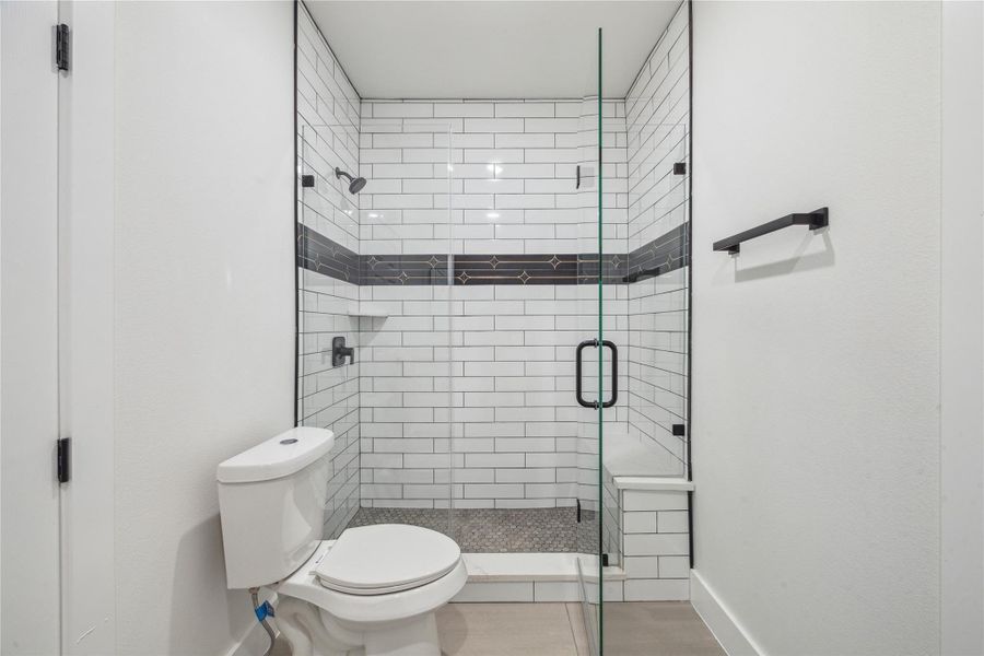 Furnished interior view inside a new home in , Santa Fe (Image 8).