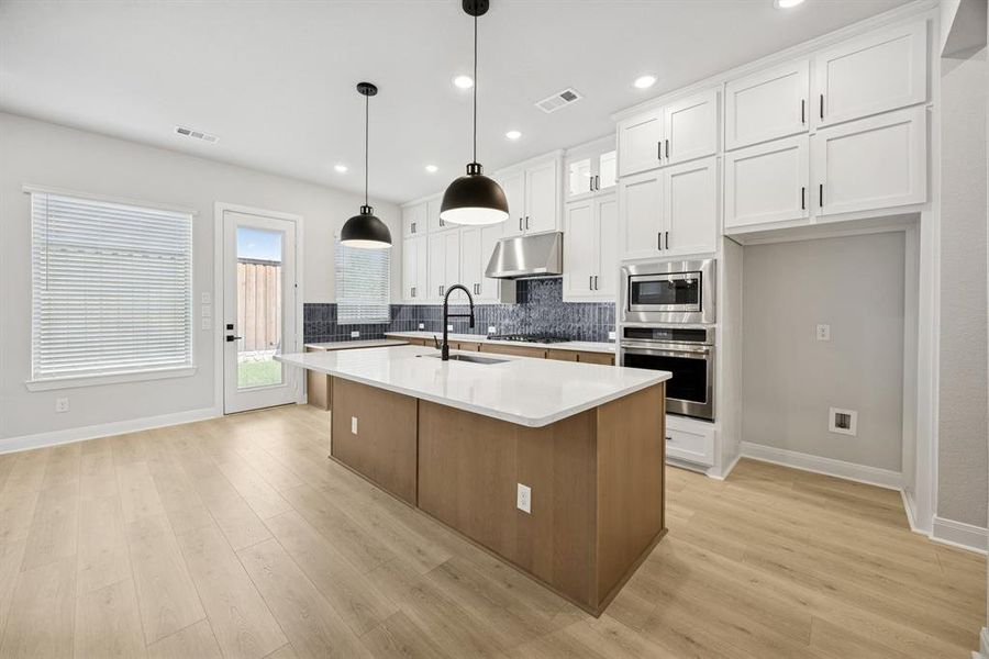 Furnished interior view inside a new home in Greenville Heights, Dallas (Image 5).