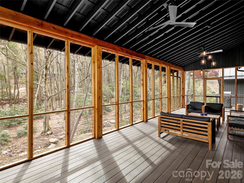 Upstairs Deck Upstairs Deck