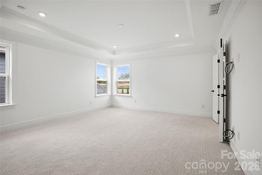 Spacious, unfurnished interior of a new home in Parkside Crossing, Charlotte (Image 22).