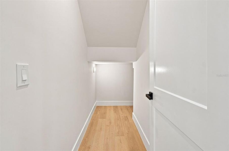 Spacious, unfurnished interior of a new home in , St. Petersburg (Image 80). Spacious, unfurnished interior of a new home in , St. Petersburg (Image 80).