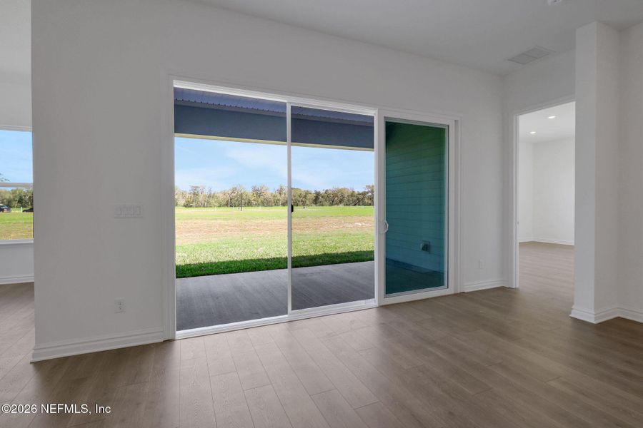 Spacious, unfurnished interior of a new home in Veranda Bay, Flagler Beach (Image 49).