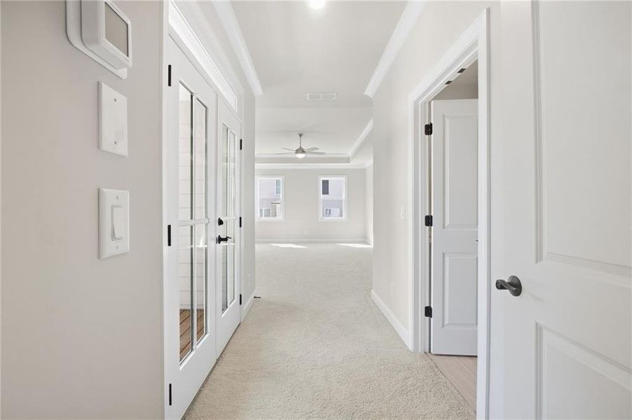 Spacious, unfurnished interior of a new home in Waterside Single Family, Peachtree Corners (Image 12).