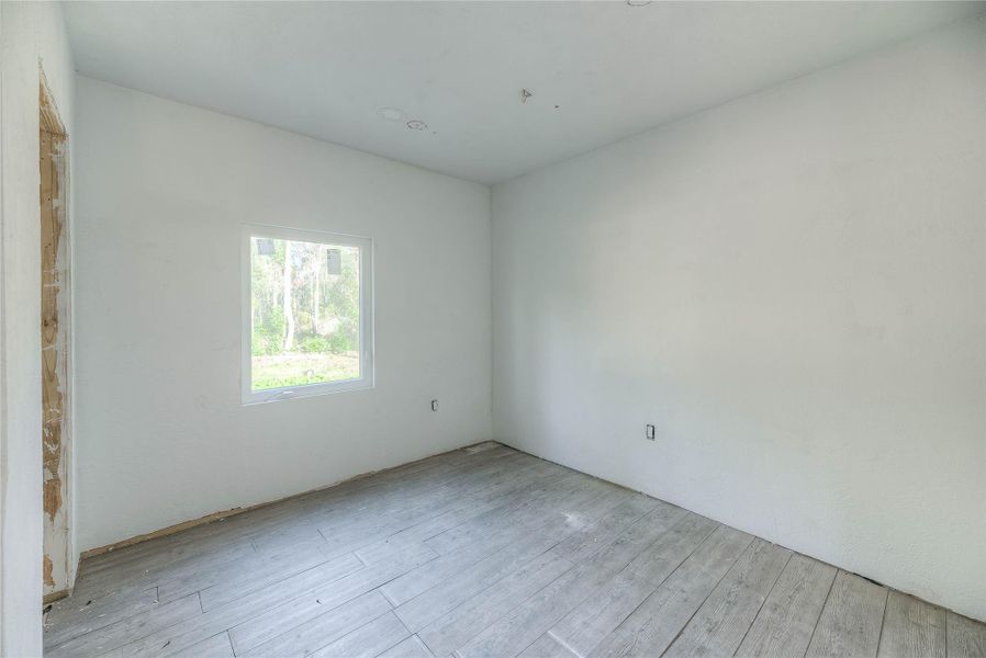 Image 37 of a home in .