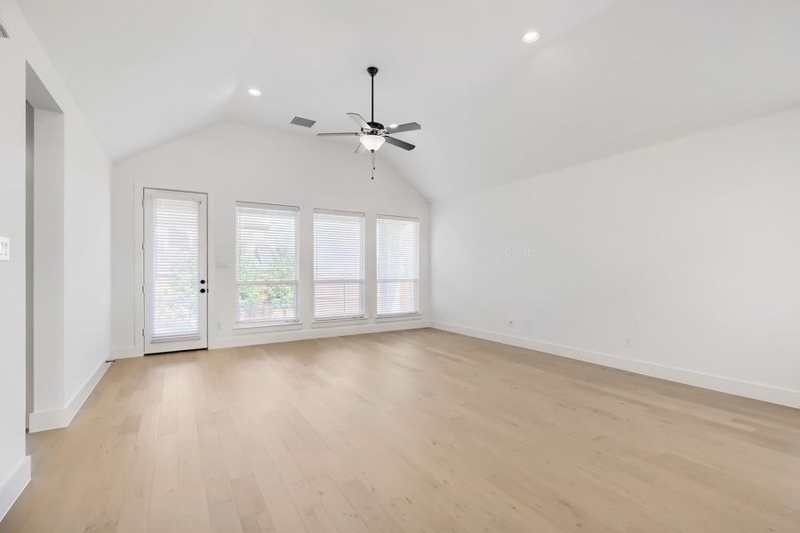 4302 Blackberry - Living Area