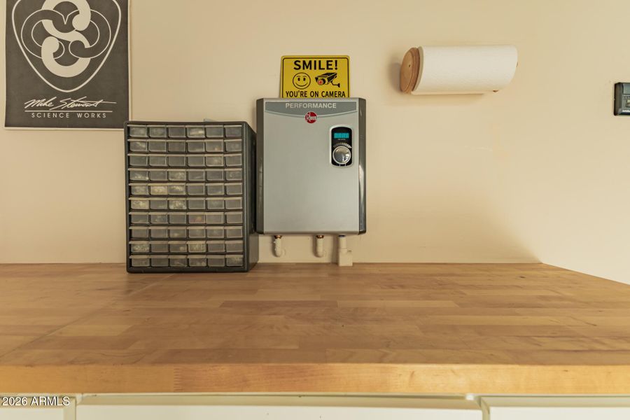 Tankless water heater