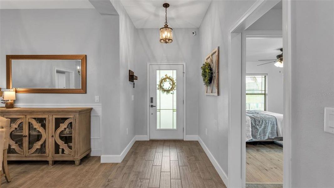 Furnished interior view inside a new home in Lake Juliana Estates, Auburndale (Image 25). Furnished interior view inside a new home in Lake Juliana Estates, Auburndale (Image 25).