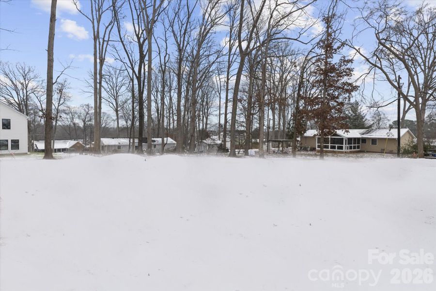 Natural landscape and outdoor views near  in Mooresville (Image 43).