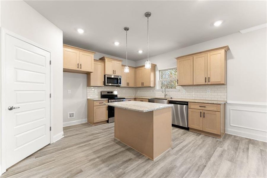 Furnished interior view inside a new home in Magnolia Villas, Cornelia (Image 8).