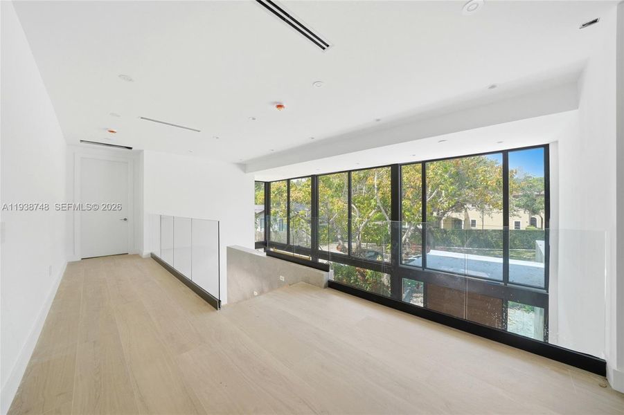 Spacious, unfurnished interior of a new home in , Miami (Image 27). Spacious, unfurnished interior of a new home in , Miami (Image 27).
