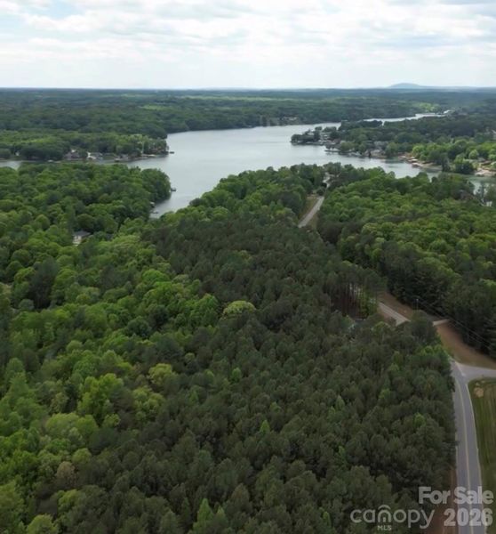 Natural landscape and outdoor views near  in Taylorsville (Image 14).