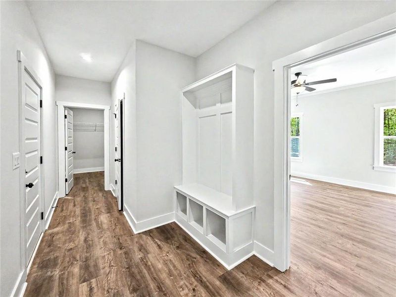 Spacious, unfurnished interior of a new home in , Dallas (Image 23). Spacious, unfurnished interior of a new home in , Dallas (Image 23).