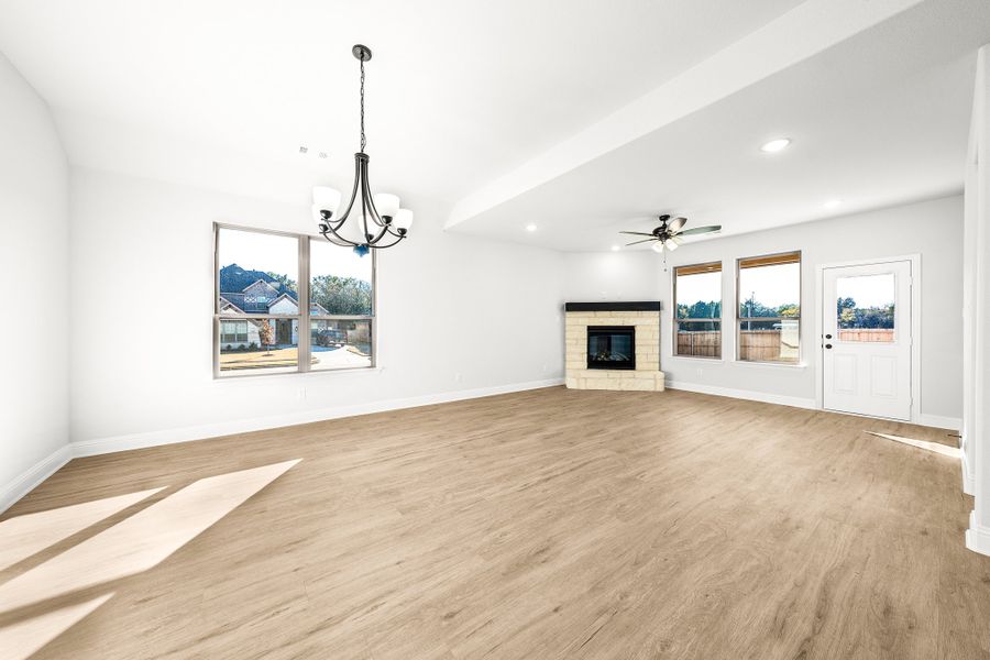 Spacious, unfurnished interior of a new home in Forest Ridge Estates, Greenville (Image 18).