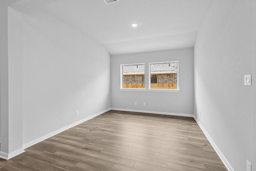 Spacious, unfurnished interior of a new home in Escondido 50' Homesites, Magnolia (Image 30). Spacious, unfurnished interior of a new home in Escondido 50' Homesites, Magnolia (Image 30).