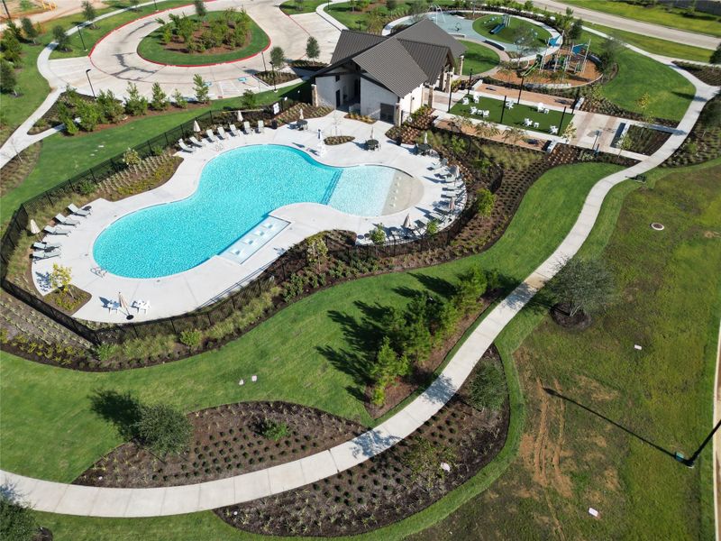 Community amenities in Emory Glen, Magnolia (Image 9).