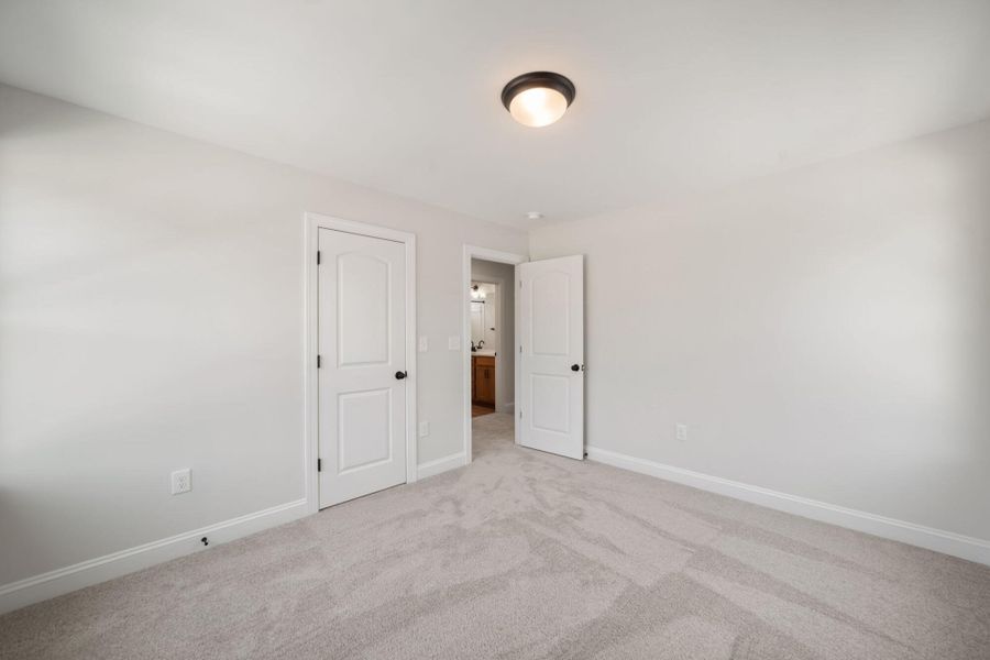 Spacious, unfurnished interior of a new home in Hayes Village, Greensboro (Image 24).