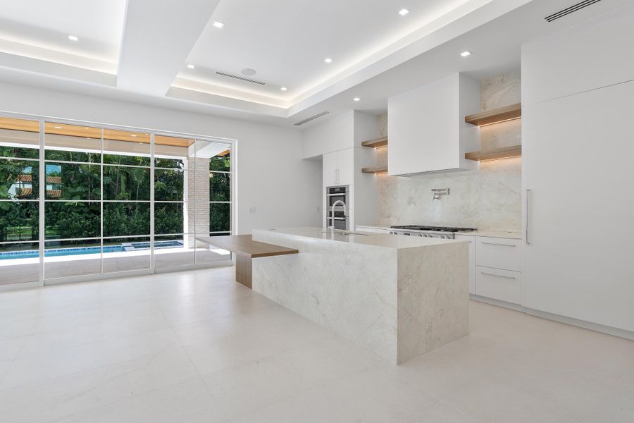 018-420 Barbarossa Ave_018 018-420 Barbarossa Ave_018