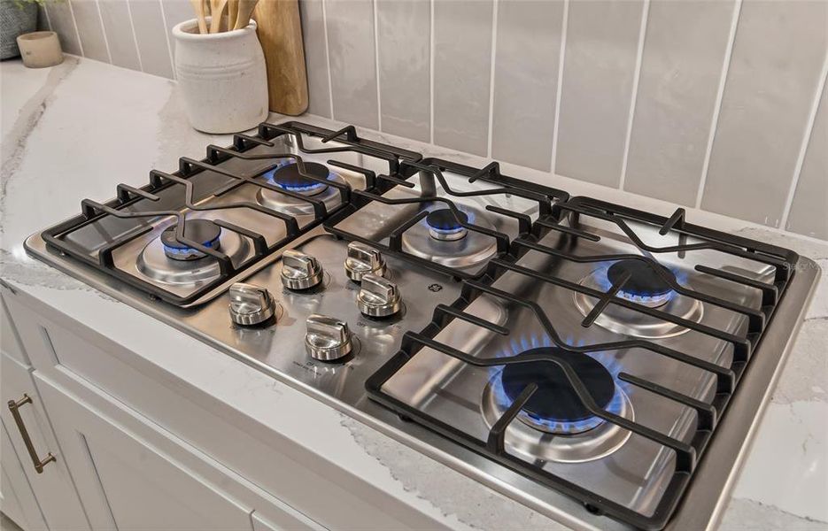 Close-up of interior finishes inside a home in , Palmetto (Image 20).