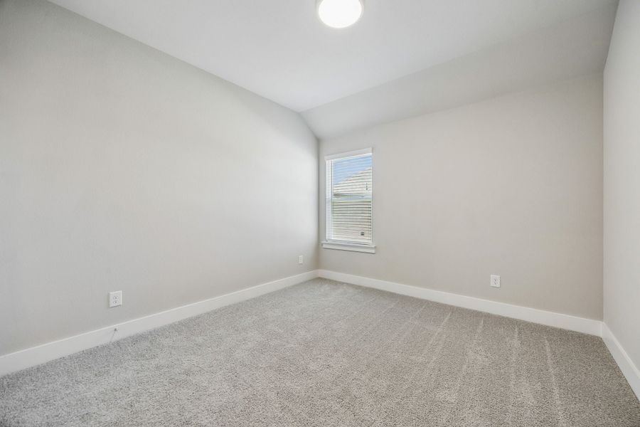 Spacious, unfurnished interior of a new home in Rainwater Crossing, Celina (Image 27).