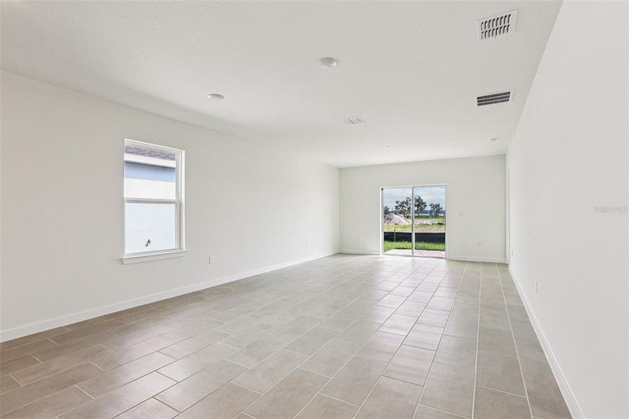 Spacious, unfurnished interior of a new home in Willowbrook North, Winter Haven (Image 12). Spacious, unfurnished interior of a new home in Willowbrook North, Winter Haven (Image 12).