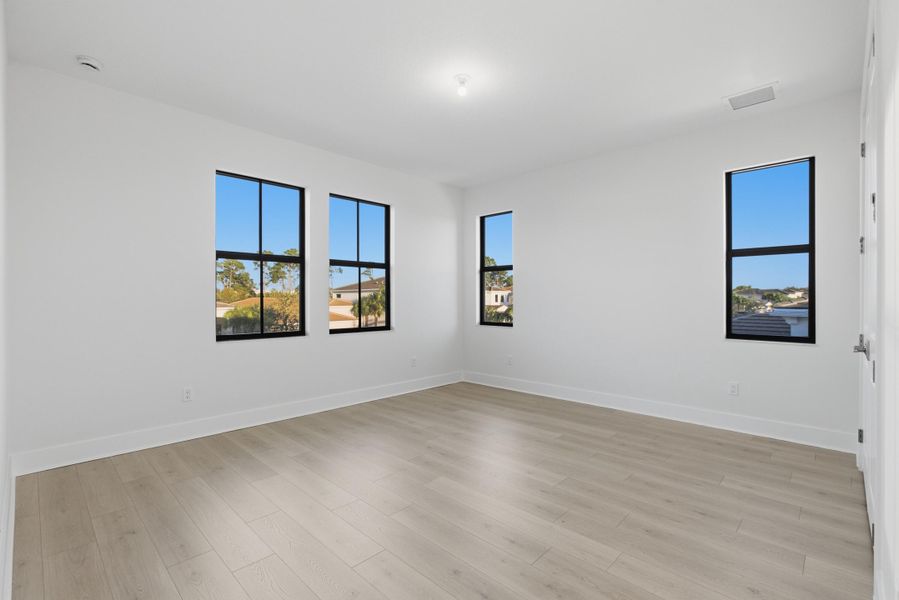 7941FAA7-60E7-4A7E-BC61-4747663A703E