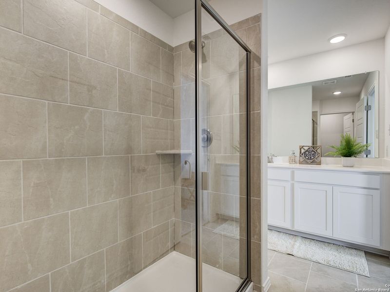 Image 31 of a home in Applewhite Meadows.