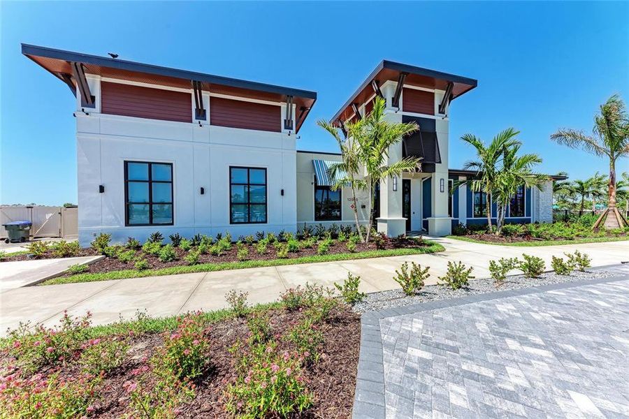 Community amenities in Wellen Park Golf & Country Club: Executive Homes, Venice (Image 38).