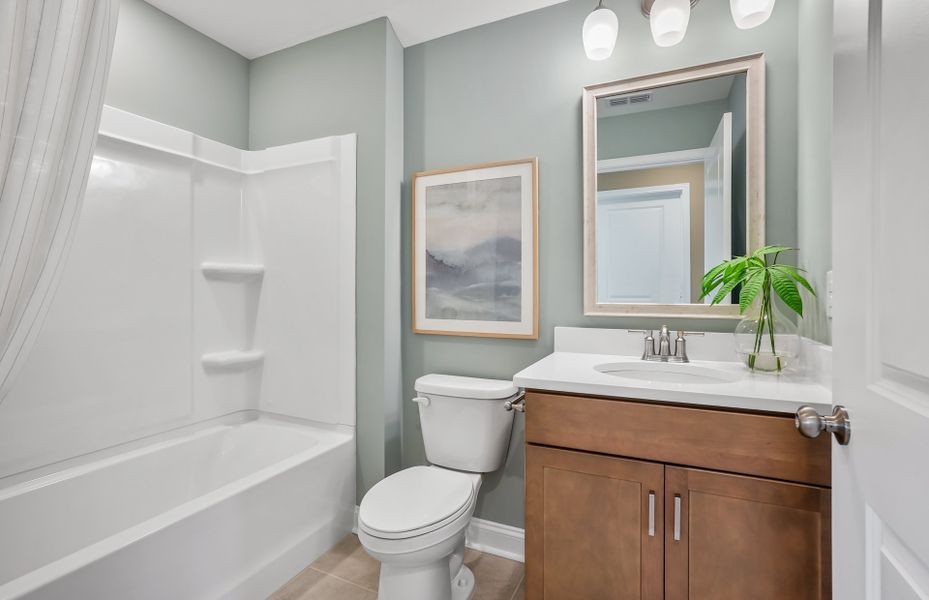 Representative furnished interior of a home built from the Mainstay by Del Webb in Del Webb Carolina Ridge, Midland (Image 26).